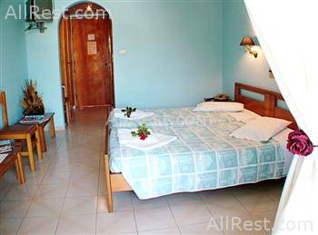 Golden Sun & Golden Beach Hotel 8